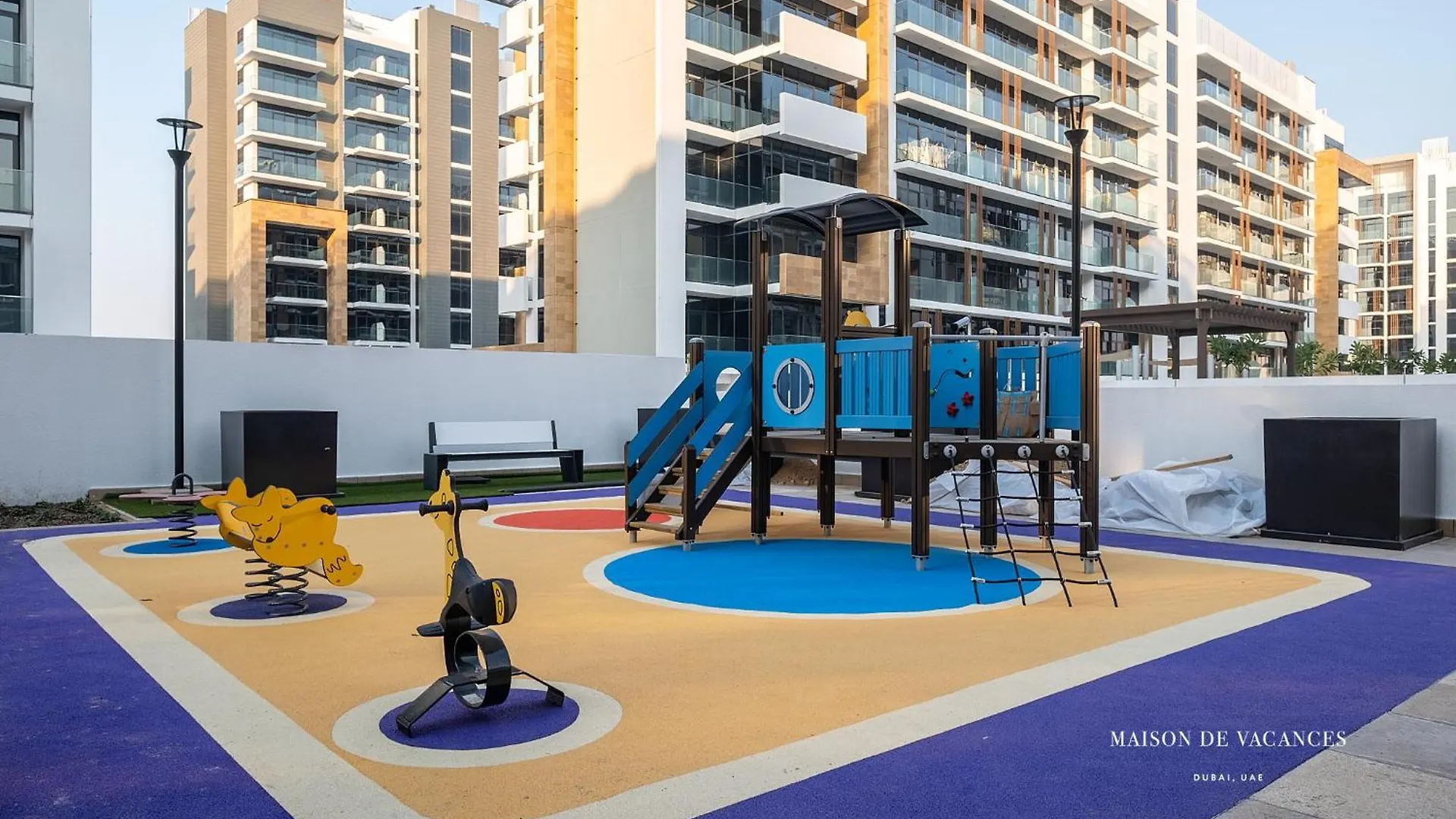 10Mins From Dubai Mall Studio With A Large Balcony