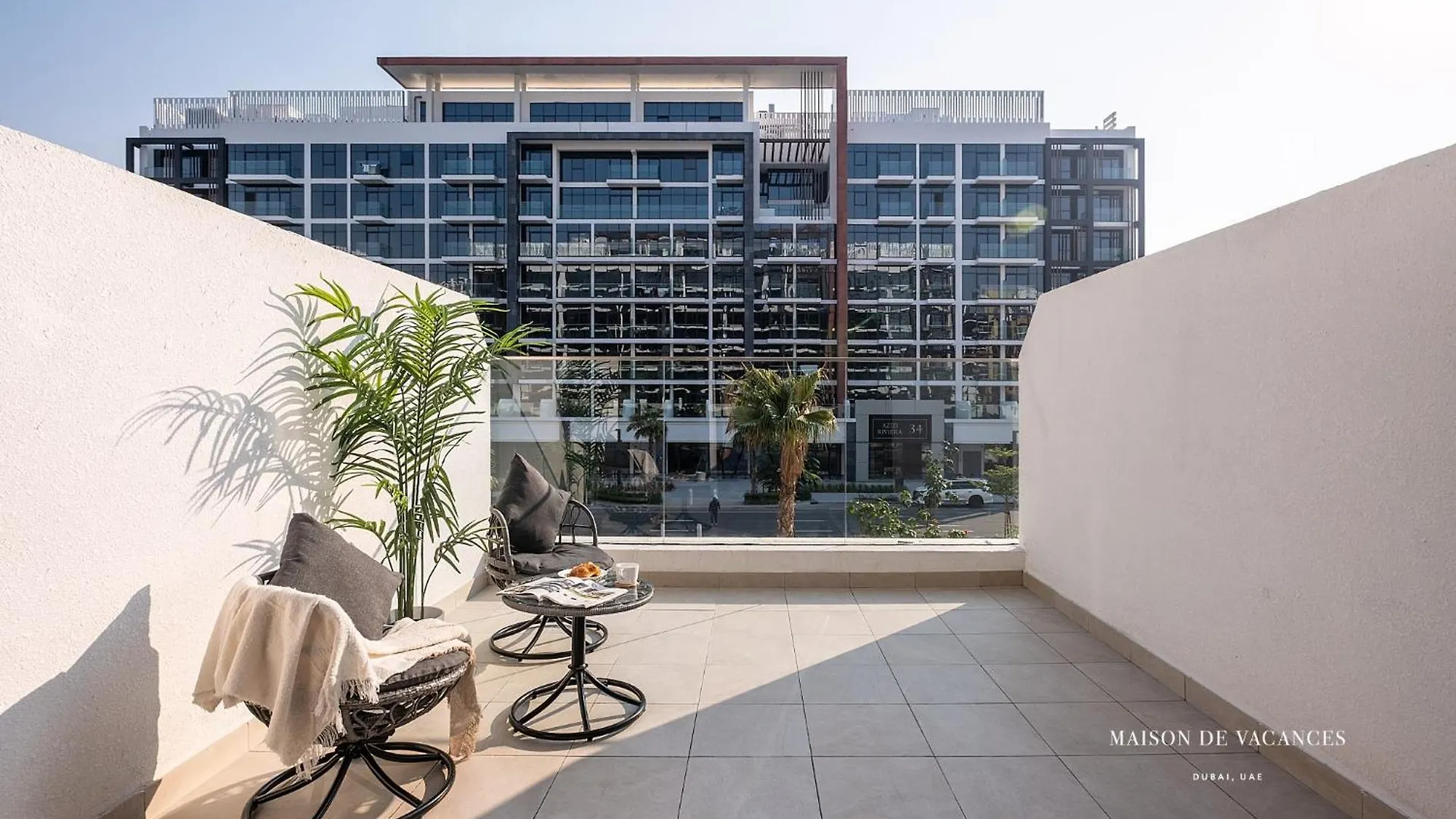10Mins From Dubai Mall Studio With A Large Balcony 0*,  United Arab Emirates